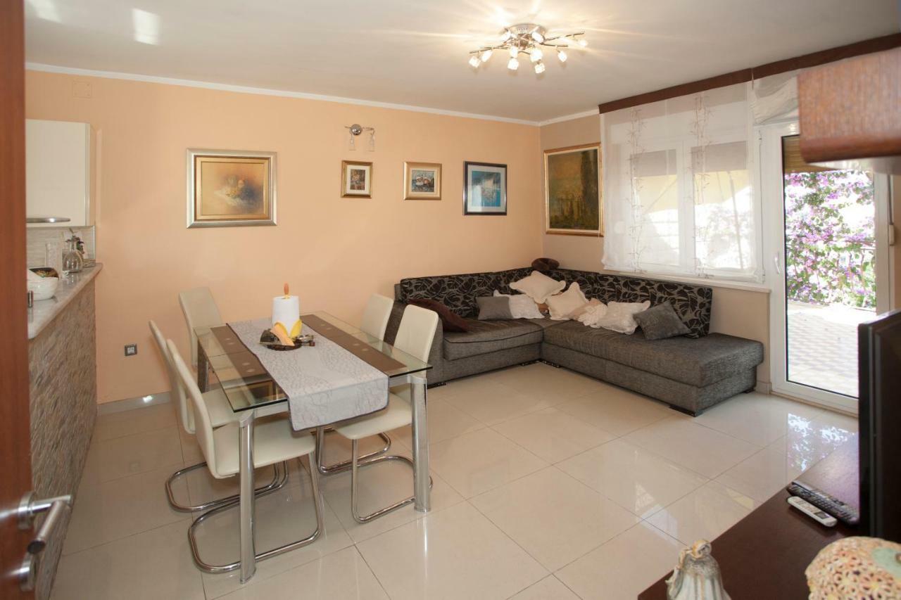 Apartment Dolores Split Extérieur photo